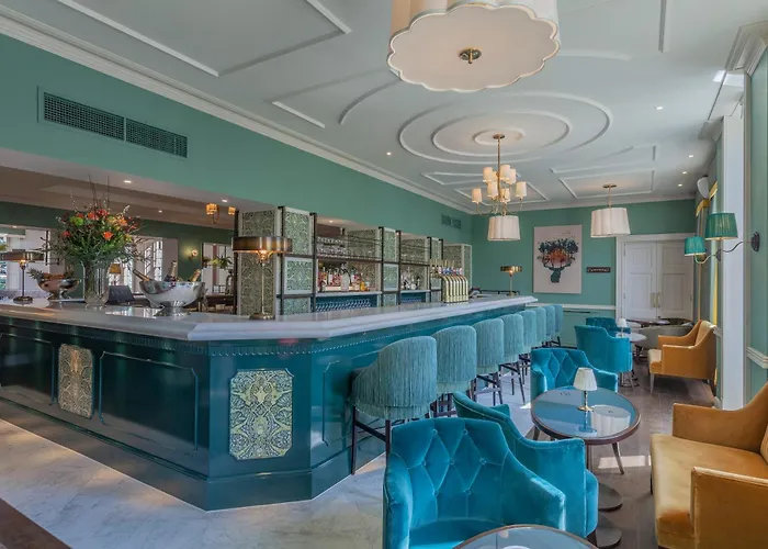 Premier Romantic Hotels in Richmond, London